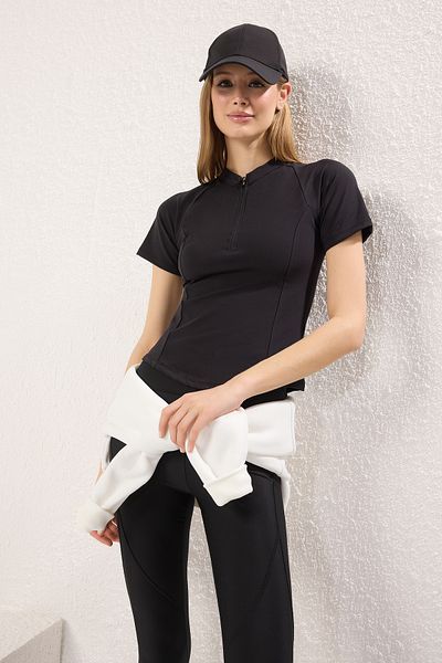Trendyol Collection Black Soft Fabric Zippered Knitted Sports T-Shirt Thmss25Ts00008