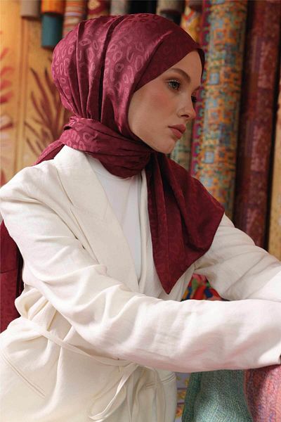 VALORSCARF Leopard Pattern Shawl -Plum