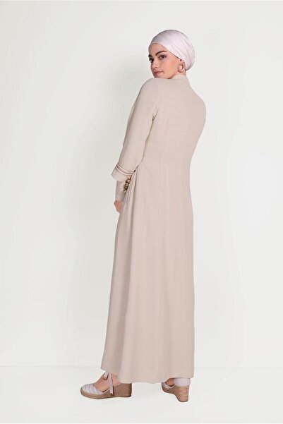 Alvina Dominant Collar Embroidered Coat 10196