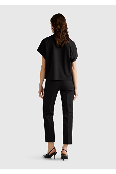 United Colors of Benetton Γυναικείο μπλουζάκι μαύρο 100% βαμβακερό κιμονό με λαιμόκοψη