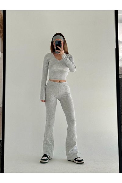 Deppot V-Neck Waist Detail Spanish Leg Leggings Set
