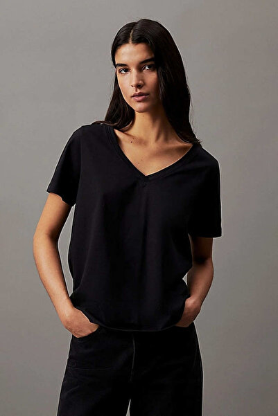 Calvin Klein Kadın Smooth V Neck T-Shirt - Siyah