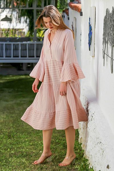 Chiccy Rochie casual cu guler de judecător cu mâneci spaniole