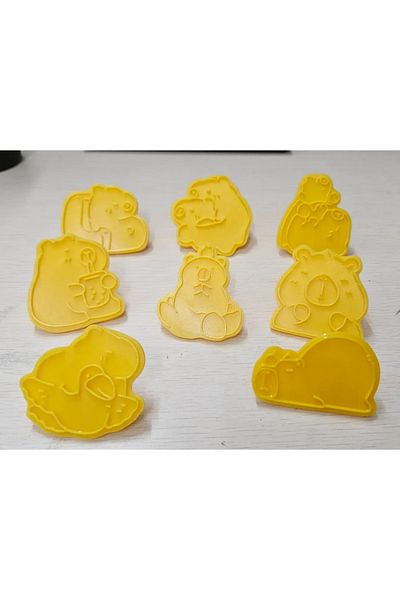 Melodyone Capybara Family Cookie and Play Dough Mold – Fun Moments with Cute Design
