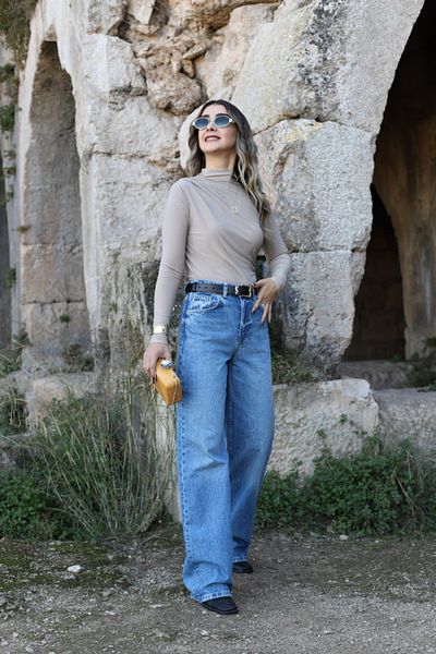 bytugcekaya Μπλούζα με κορδόνια στον ώμο Camel Crop Top
