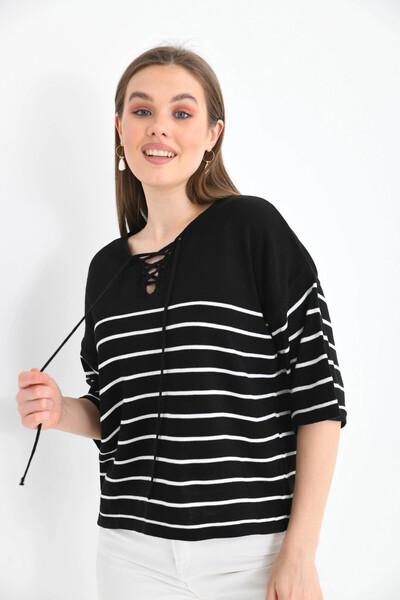 Park Karon Блуза з баглотою, детально прошита смужками