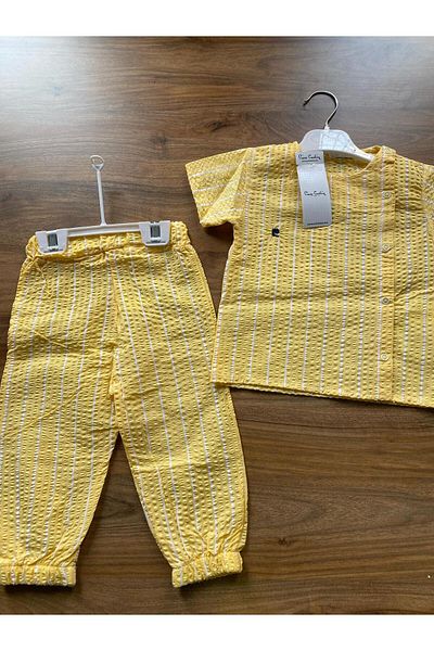 Pierre Cardin Patterned Woven 2-Piece Set with Side Buttons and Rubberized Legs