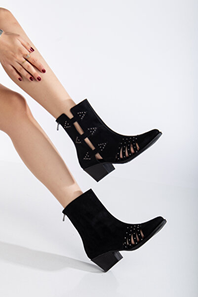 MS SUGAR SHOES Modern ve Şık: Dekoratif Detaylı Siyah Renkli Topuklu Bot
