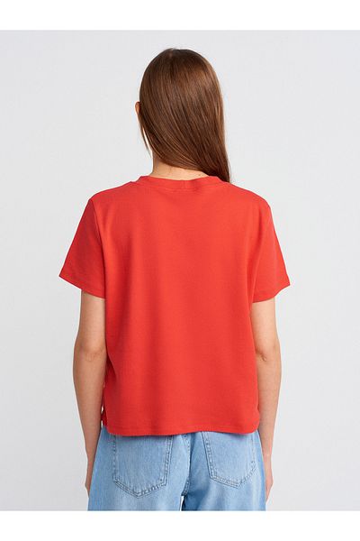 Dilvin Crew Neck Cotton Heart Embroidered T-Shirt