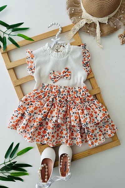 Minigimin Cicileri Orange Girl's Mini Skirted Floral Printed Suit