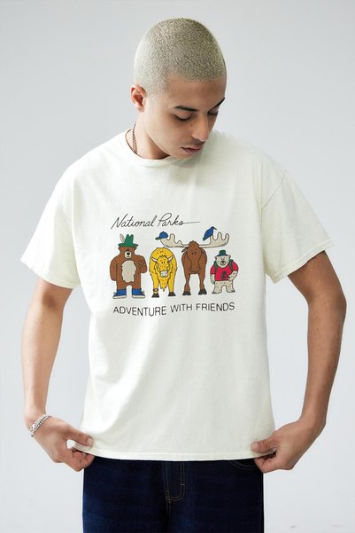 Tee&more. Unisex Premium Oversize Adventure T-shirt - Back and Front Printed