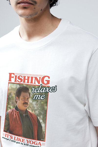 Tee&more. تي شيرت باركس آند ريك رون مطبوع للجنسين مقاس كبير