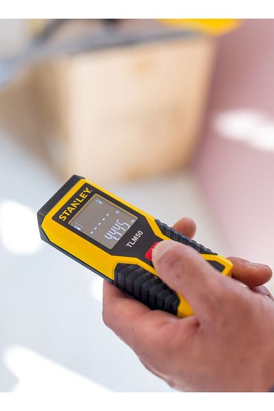 Stanley Compact Laser Measurer - 15m STHT1-77409