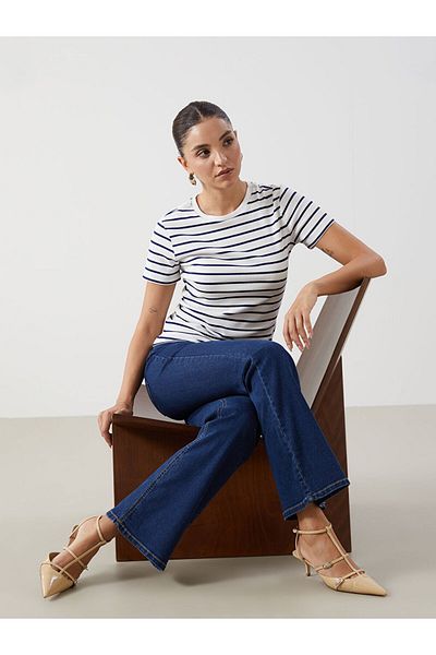 LC Waikiki Tricou cu dungi pentru damă, cu decolteu, sezon nou - S5AG39Z8