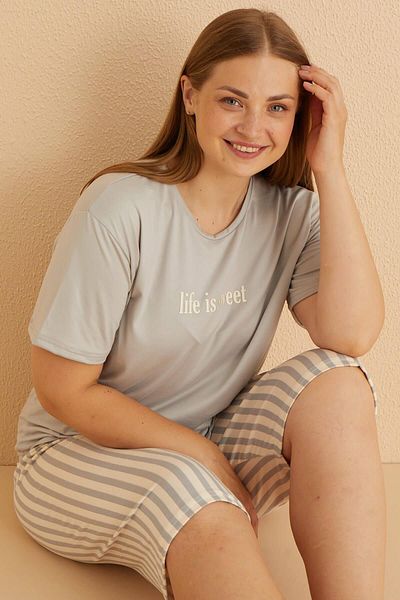 Pijamaevi Graues, süß gemustertes Bambus-Capri-Kurzarm-Oversize-Pyjama-Set