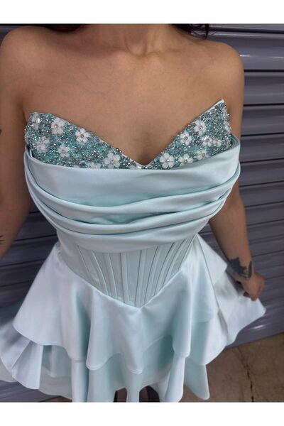 AYSHA BOUTIQUE Kedi Kulağı Korseli Fırfırlı Elbise