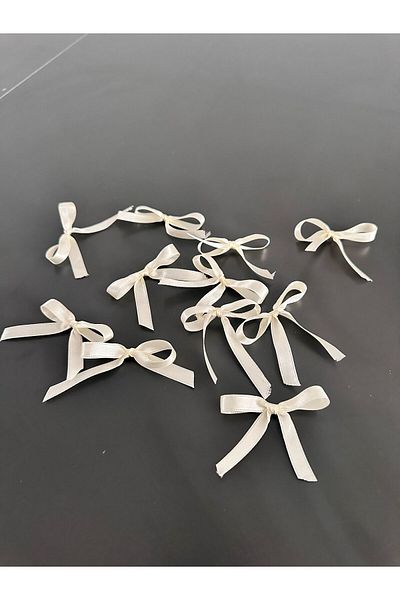 edalle 25 Pieces Cream Satin Bow 10mm