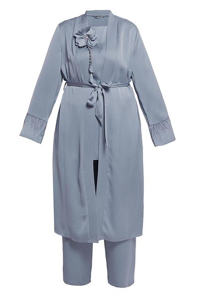 Alvina Suit with Three Pants and Belt 30434