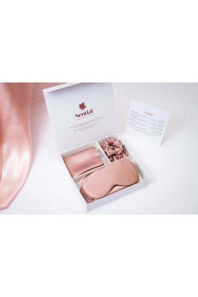 Generic Rose gold Sandal set for a peaceful and comfortable sleep
