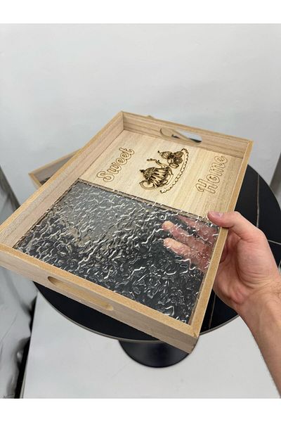 Living Set of 2 rectangular wooden trays with a glass finish.