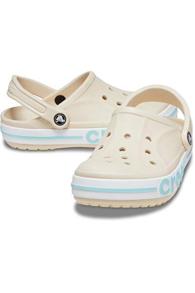 Crocs شبشب نسائي من Bayaband Clog للشتاء باللون الأبيض2050891 قطعة