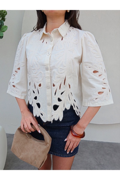 ESRAHELVACI Beige Embroidered Shirt