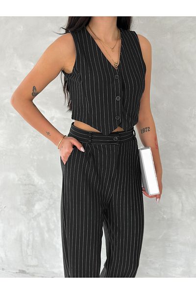sportiness Striped Crepe Vest Suit