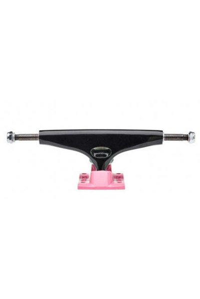 Krux K5 Skateboard Trucks - Black/Pink, Set of 2