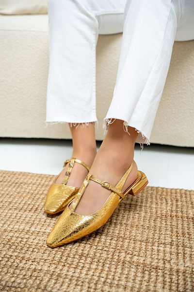LAMİNTA Moza Gold Patent Leather Women's Ballerinas with Staple Detail