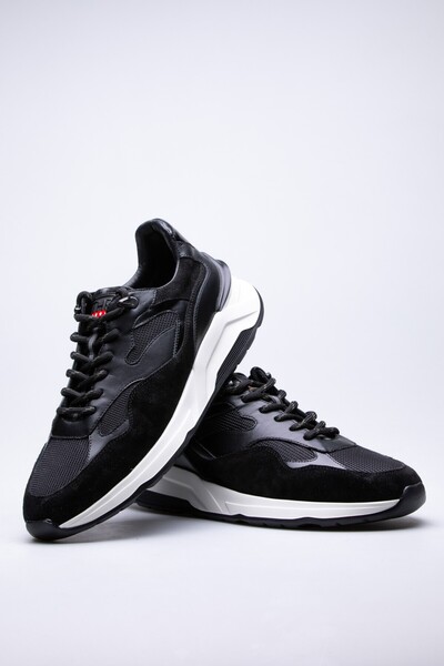 FARUK SAĞIN Black Lyric