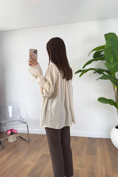 BİRCANÇİL Kenissa Ecru Shirred Shirt