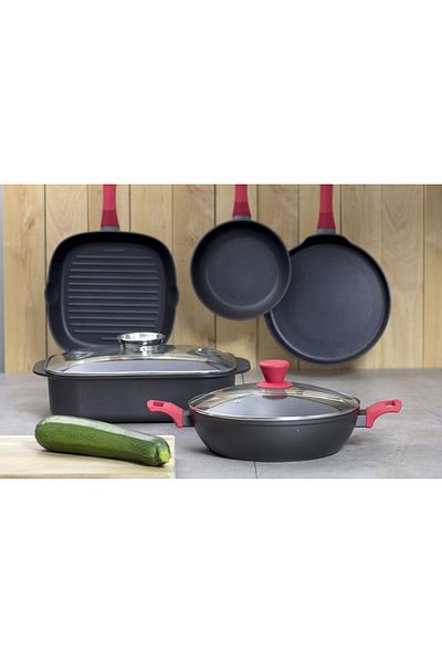 Ambition Saucepan with lid 16cm, 1.3L, Qualum Basic coating, Karo
