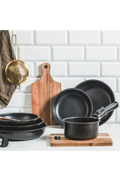 Ambition Pot set with removable handle, 4 pieces, Qualum Basic Stone Edition coating, Gold