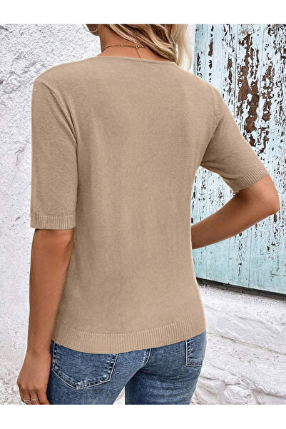 TRQOM Πλεκτό μπλούζα με λαιμόκοψη V με κοντό μανίκι