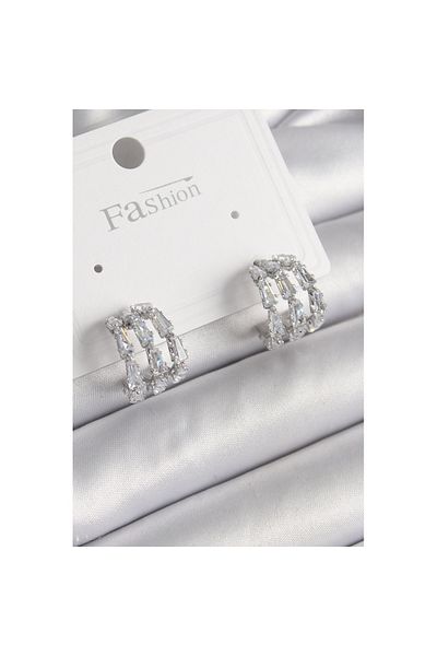 Skygo Zircon Stone Ring - Cherry Color, Model Women, Tj-Bkp9956