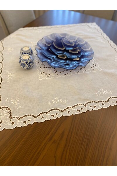 Denef Home غطاء مربع بفتحات عمل بيضاء قطعة واحدة - مفرش طاولة، مطرز آليًا، كت...