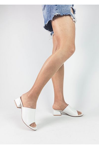GDT Ayakkabı White Color Thick Heeled Women's Slippers