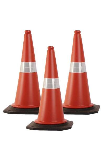 Generic 3 قطعة من قمع مرور بارتفاع 75 سم - قمع سلامة مع طوق عاكس للاستخدام في مواقف السيارات وتدريب القيادة