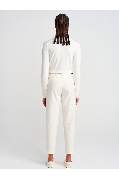Dilvin 71637 Knitted Belted Chino Trousers-White