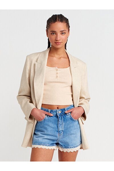 Dilvin 71801 Paçası Dantel Detaylı Denim Şort-Mavi