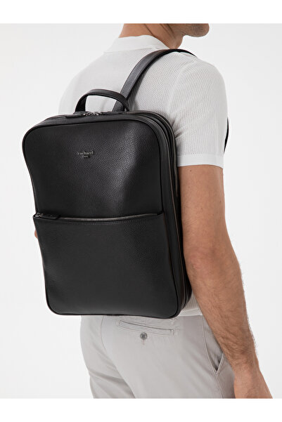 Cacharel Erkek Siyah %100 Deri Sırt Çantası 50305333-VR046