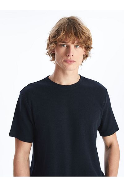LC Waikiki Kurzärmliges Herren-T-Shirt mit Rundhalsausschnitt