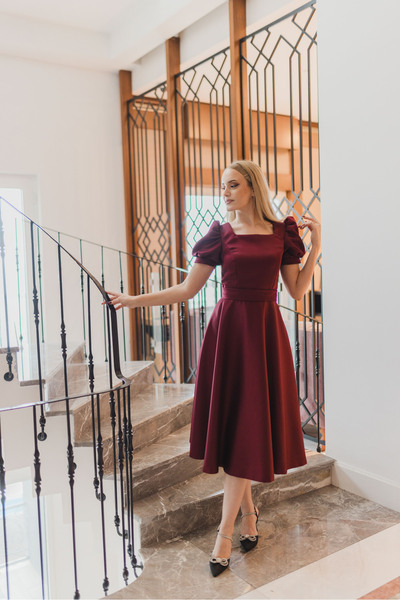 ASLIHANGÜNER Kadın Bordo Kare Yaka Puff Kol Midi Amara Elbise