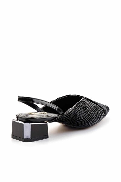 Bambi Siyah Kadın Babet K01188135708