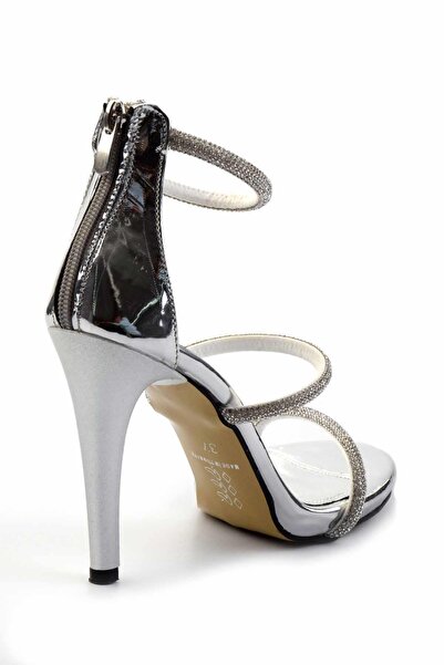 Bambi Kulhavé dámské večerní společenské boty K01426800139