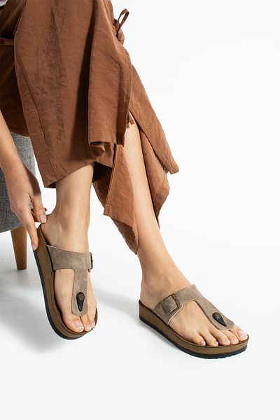 Neva'nın Butiği Γυναικείες ημερήσιες παντόφλες Siran Flip Flops