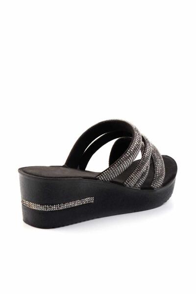 Bambi Πλατινένιες γυναικείες παντόφλες Μοντέλο: K 04496720287