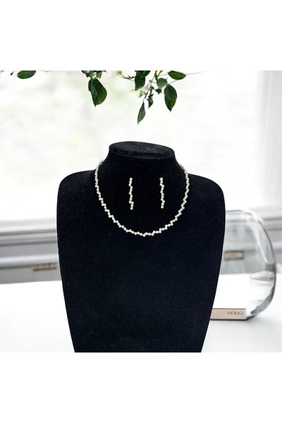 Perle Norie Glittering Stone Detailed Necklace, Earrings and Bracelet Set – Exclusive Design, Stainless, Stylish and Durable