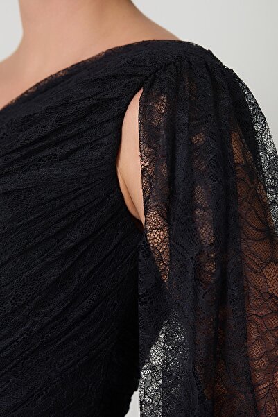 Setre Black One Sleeve Lace and Drape Detailed Evening Dress
