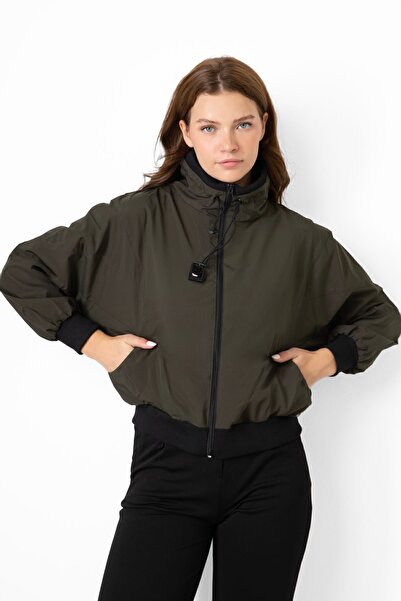 Montland Спортивний жіночий хакі з високим коміром, водонепроникний та вітроз...